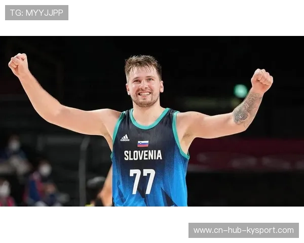 东契奇压哨绝杀独行侠惊险赢球，东契奇会续约独行侠吗